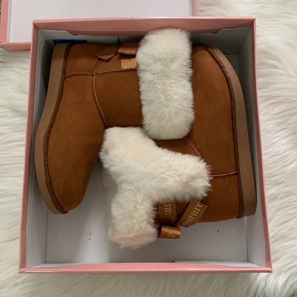 Juicy Couture Fur suede ankle boots - Picture 3 of 8